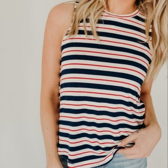 Carly Jean Los Angeles Tops - Carly Jean Los Angeles Kane Classic Tank